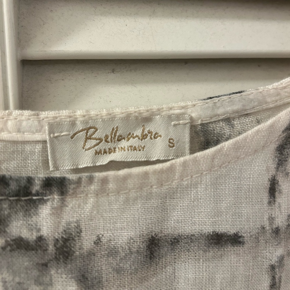 Bellaumbra Linen Abstract Print Top - S - Picture 3 of 4